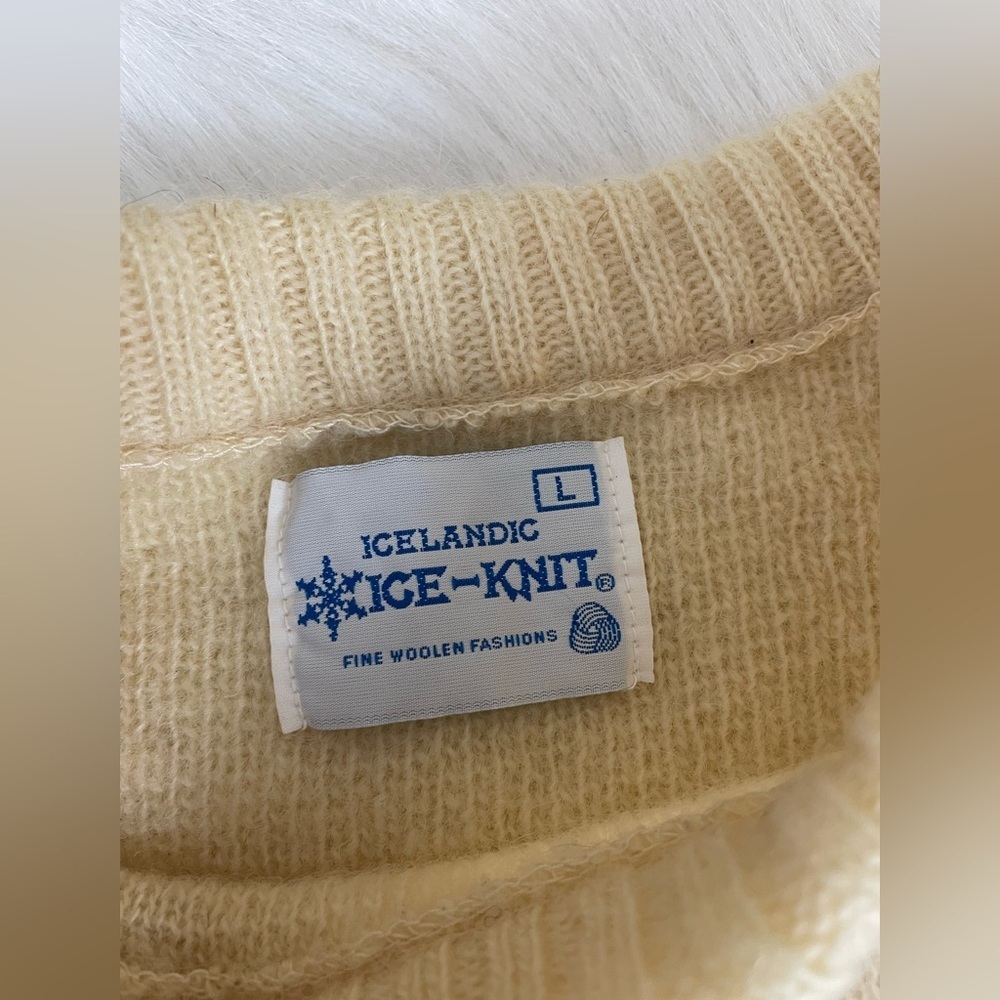 Vintage Icelandic ice knit Nordic ivory and Blue wool Sweater - Picture 5 of 12